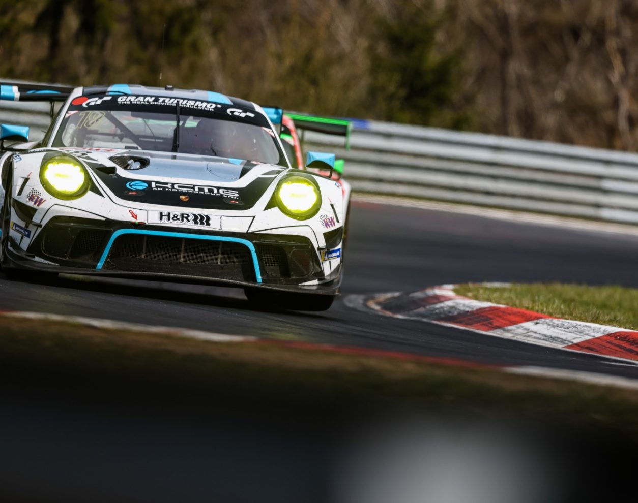 Edoardo Liberati secures top-5 result at the NLS opener